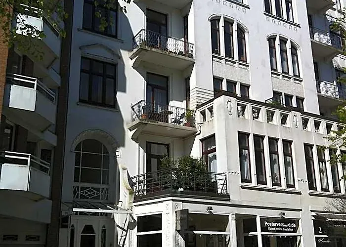 York 4*